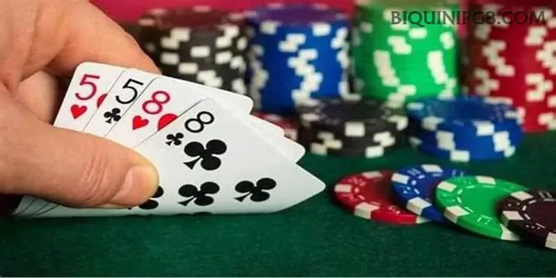 Baccarat Digital vs Ao Vivo