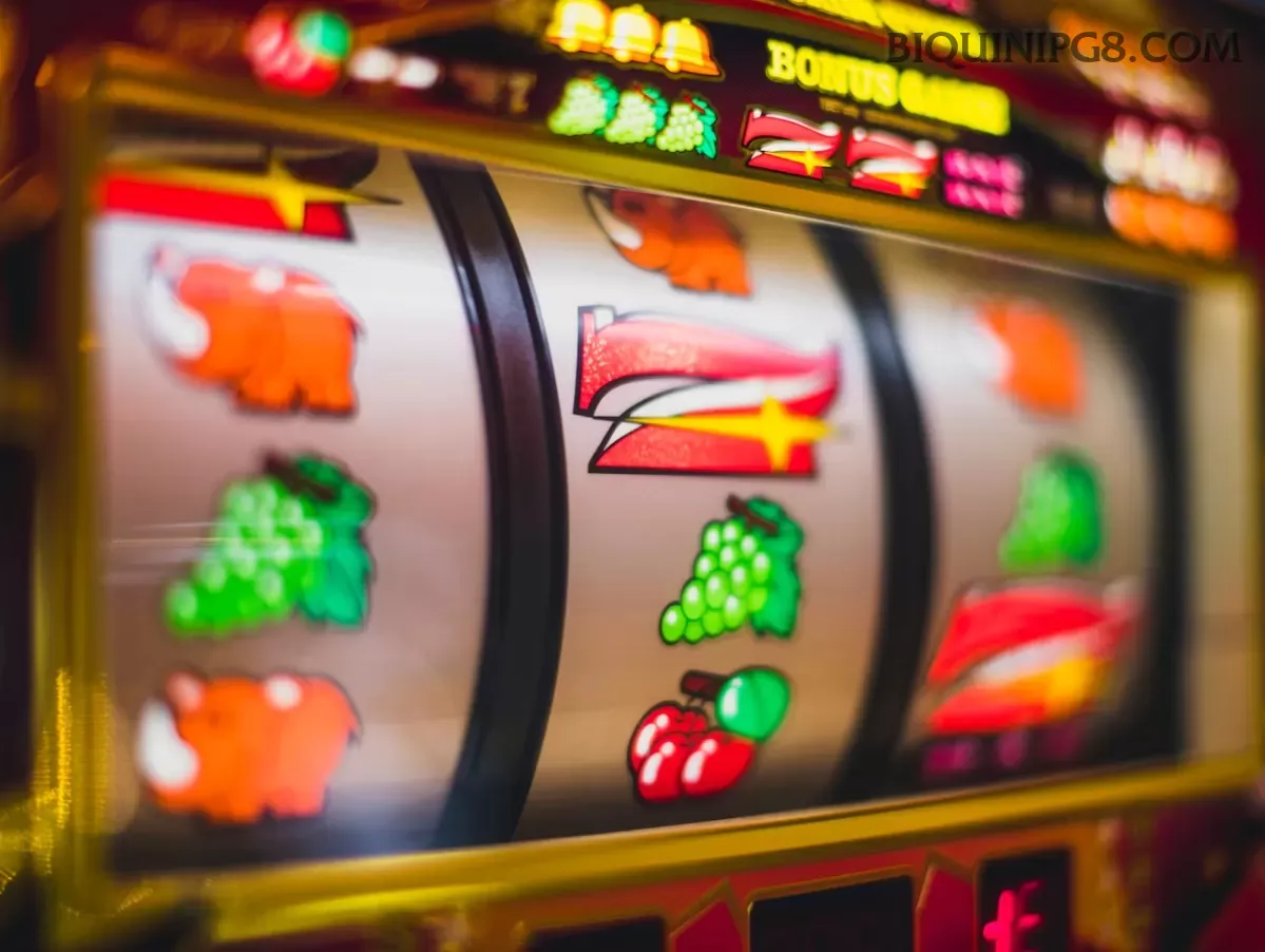 Slots Online biquinipg